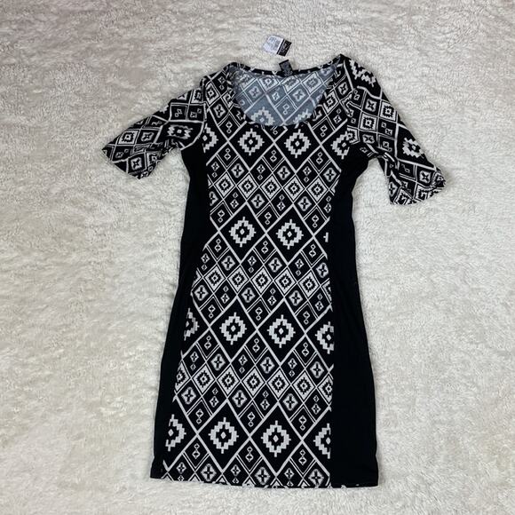 Rue 21 Southwest print black and white bodycon dress, size small NWT - Picture 3 of 8